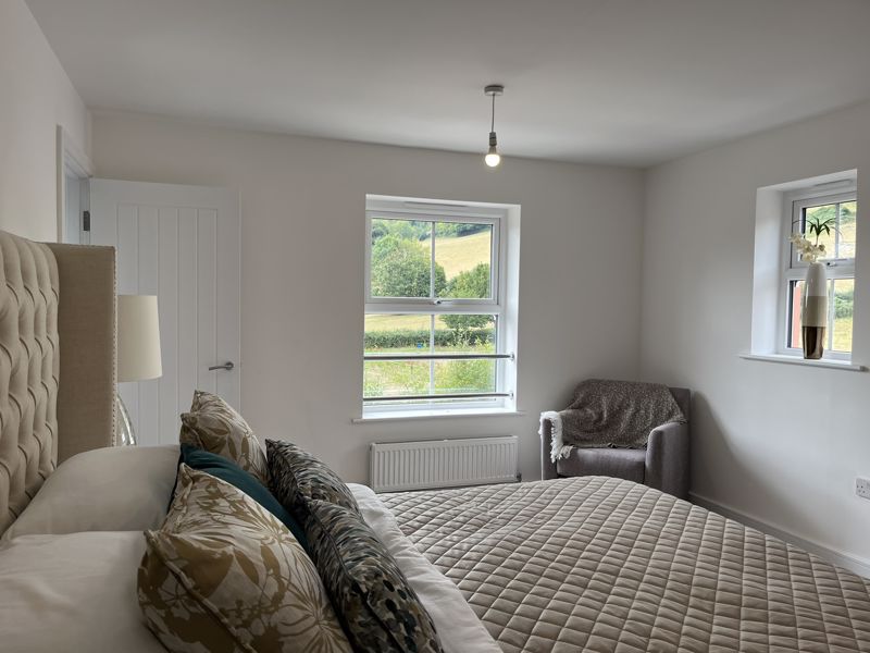 Bedroom- click for photo gallery